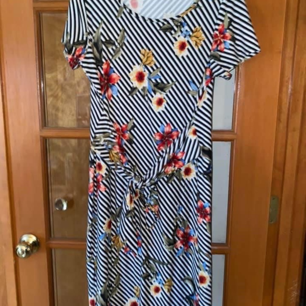 Size medium dress